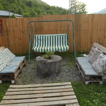 Cottage Woodside Mestia Exterior photo